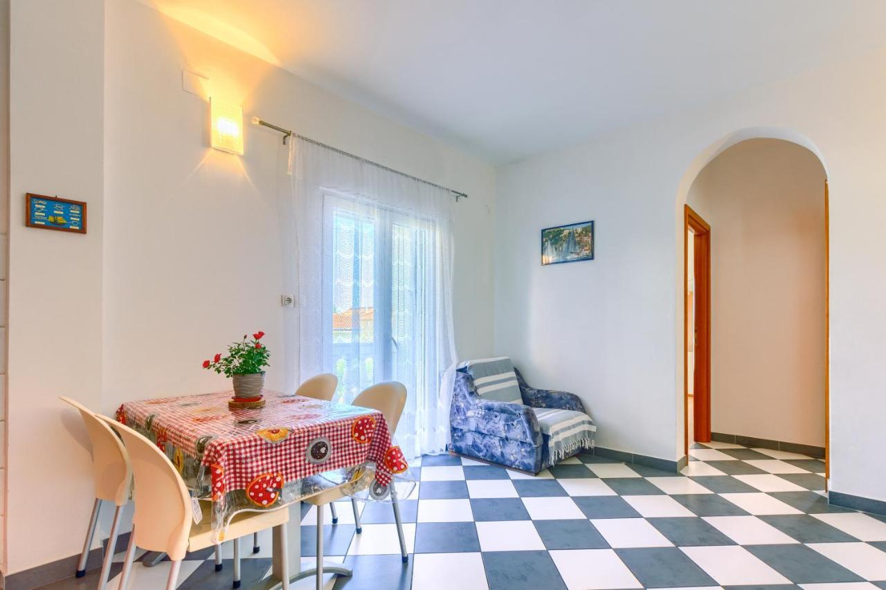 Apartmani Vukicevic Водице Екстериор снимка