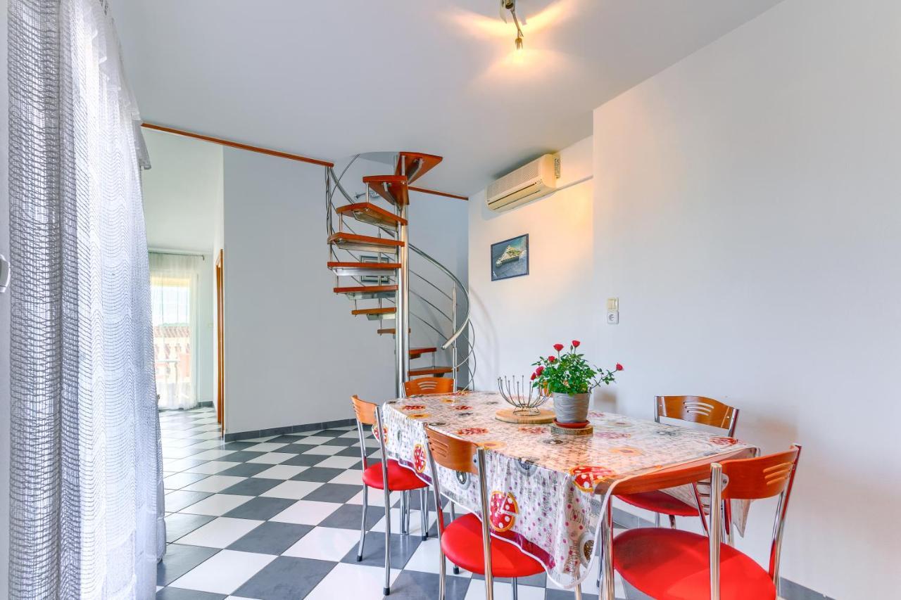 Apartmani Vukicevic Водице Екстериор снимка