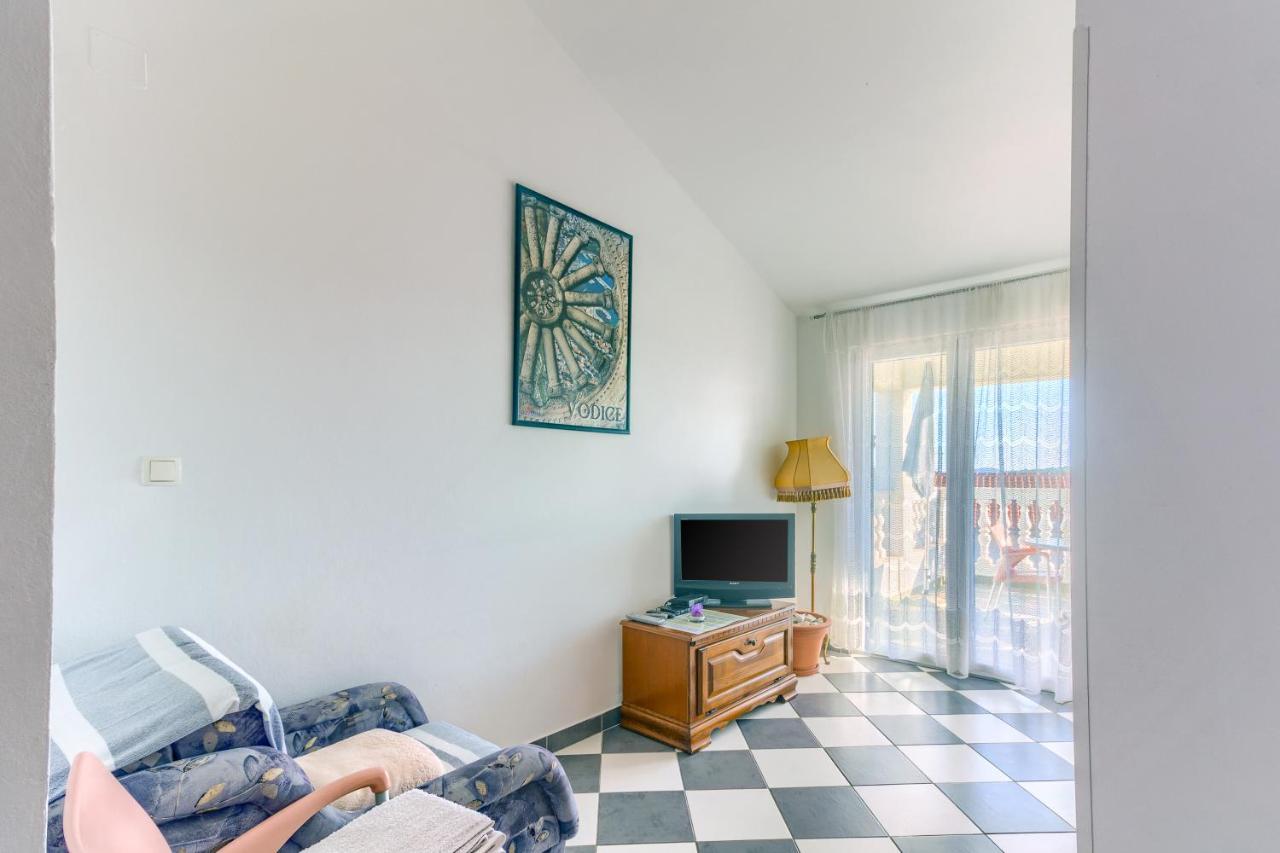 Apartmani Vukicevic Водице Екстериор снимка