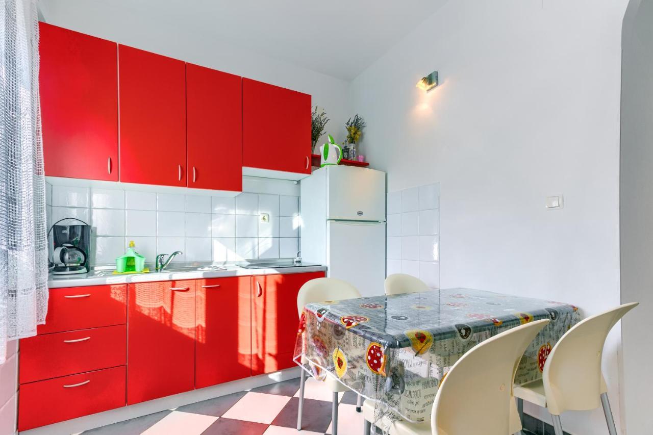 Apartmani Vukicevic Водице Екстериор снимка