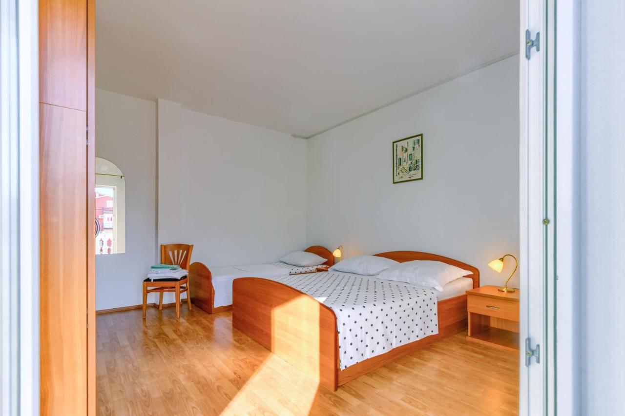 Apartmani Vukicevic Водице Екстериор снимка