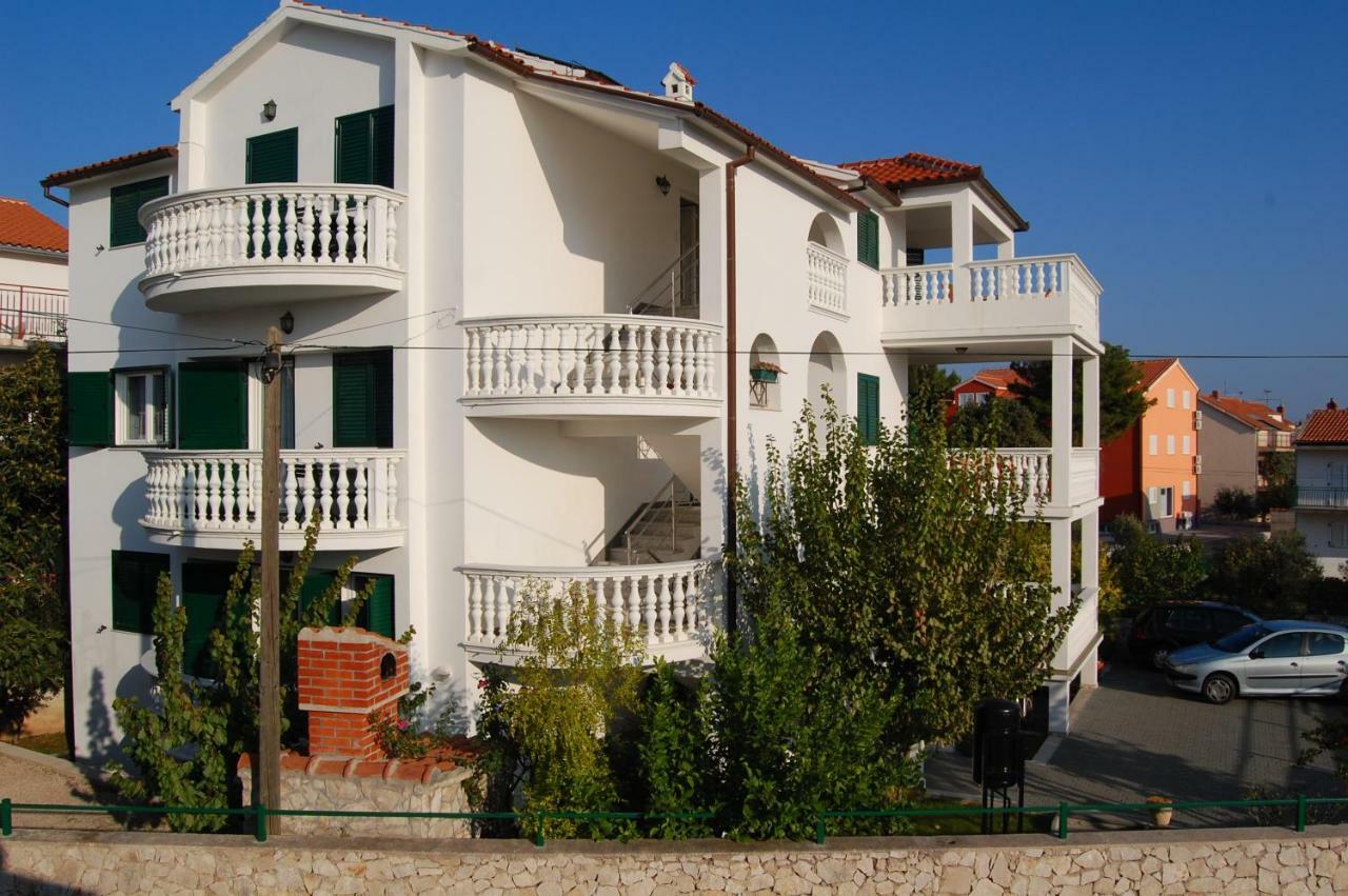 Apartmani Vukicevic Водице Екстериор снимка